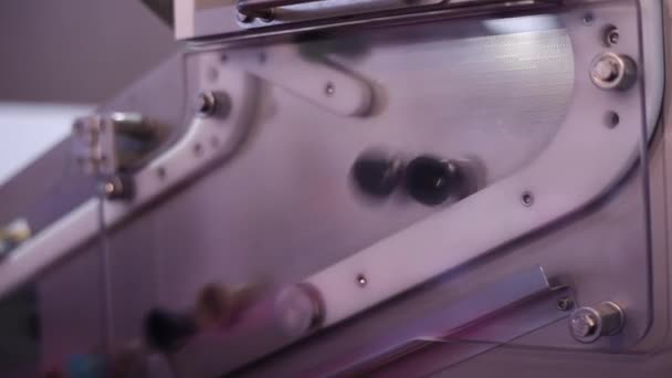 Industry of coffee pod. Machine of coffee pod in action - Footage, Video