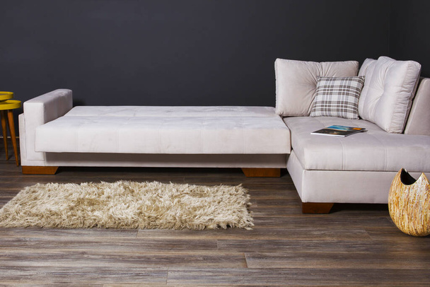 White sofa set in living room. - Zdjęcie, obraz