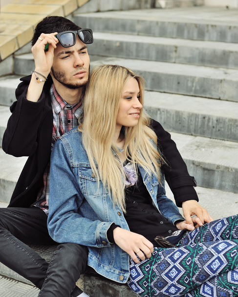 jonge moderne stijlvolle hipsters paar - Foto, afbeelding