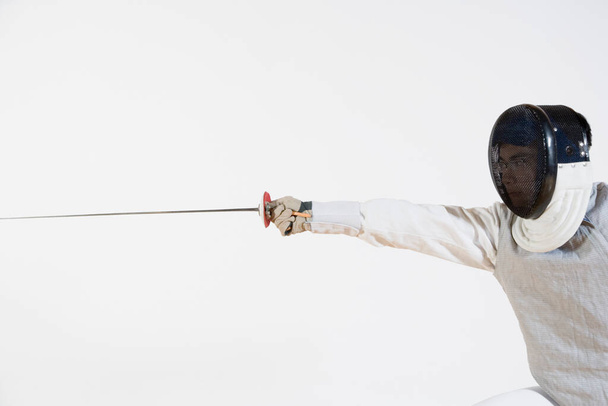 Close-up of a man practicing fencing - Foto, immagini