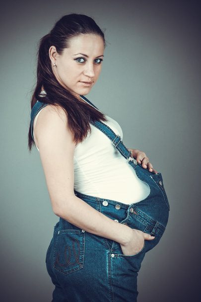 Pregnant woman posing - Фото, изображение