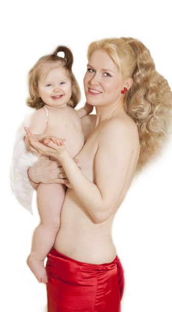schöne Mutter mit entzückendem Baby-Engel - Foto, Bild