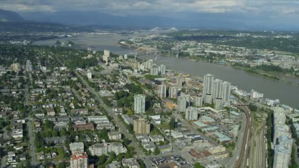 Letecký pohled na předměstí New Westminster, Vancouver - Záběry, video
