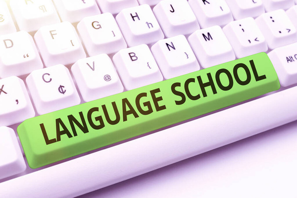 Text showing inspiration Language School. Business idea educational institution where foreign languages are taught Creating New Word Processing Program, Fixing Complicated Programming Codes - 写真・画像