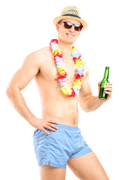 Guy holding bottle of beer - Foto, Imagem
