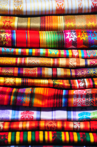 traditionelle Textilien - Foto, Bild