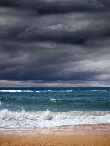 storm wolken boven de zee - Foto, afbeelding