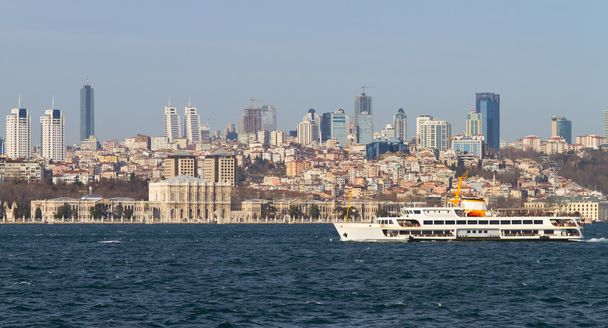 Détroit du Bosphore, Istanbul, Turquie
 - Photo, image