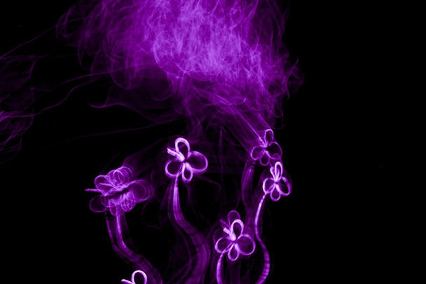 Pintura de luz púrpura
 - Foto, Imagen