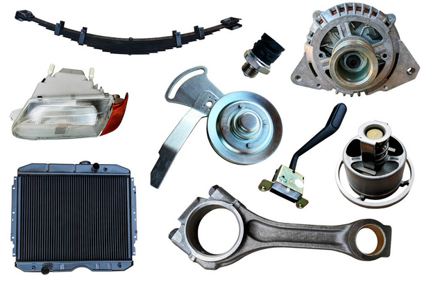 Grande collezione di ricambi auto meccanici per la manutenzione e la riparazione auto. - Foto, immagini