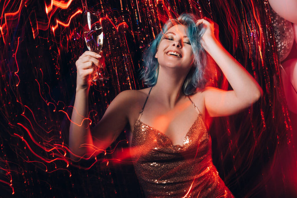 party vibe excited woman holiday magic festive - Fotografie, Obrázek