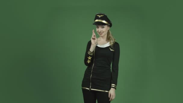 Stewardess drückt die Daumen - Filmmaterial, Video