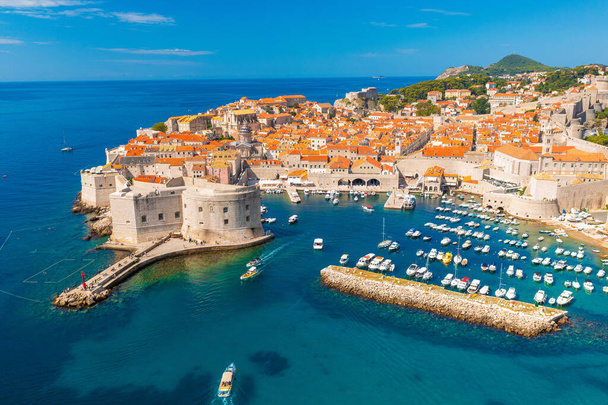 Aerial view of the old town of Dubrovnik - Photo, Image