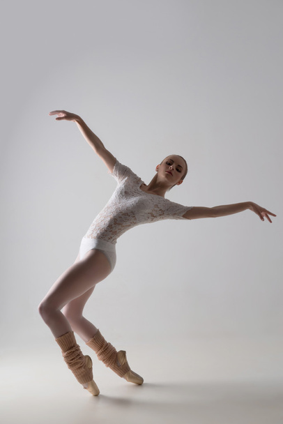 Graceful ballet dancer - 写真・画像
