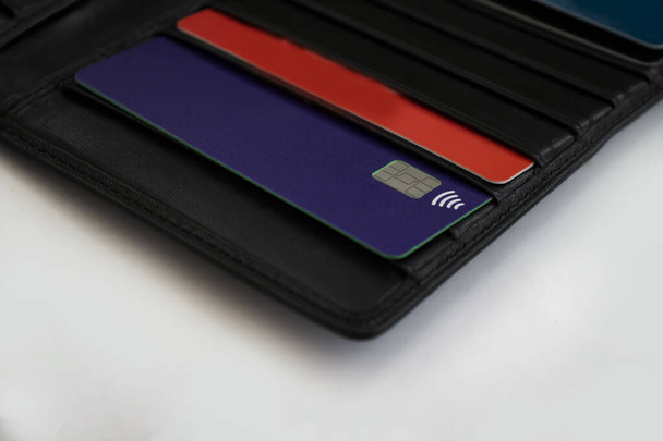 carta di credito nero portafoglio sfondo - Foto, immagini