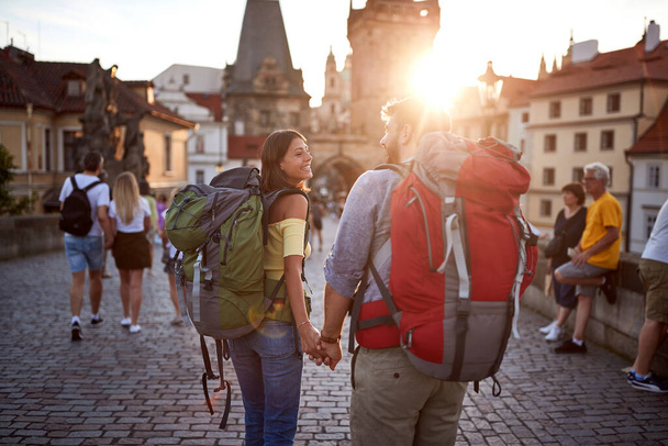 Tourist couple sightseeing in Prague; Traveller lifestyle - Fotoğraf, Görsel