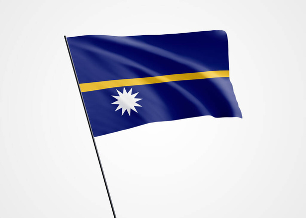 Bandera de Nauru ondeando alto en el fondo aislado. 31 de enero Día de la independencia de Nauru. Colección mundial de bandera nacional Colección mundial de bandera nacional - Foto, imagen