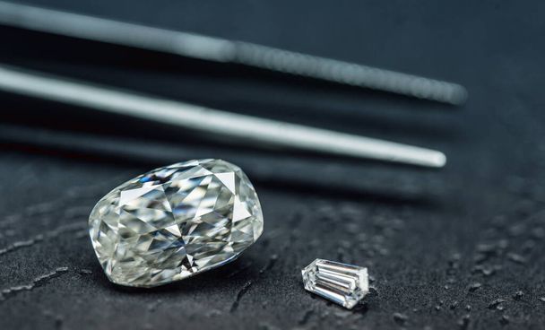 Close up of beautiful luxury diamond with ice - Foto, Imagem