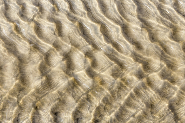 su arka plan ile kum görmek  - Fotoğraf, Görsel