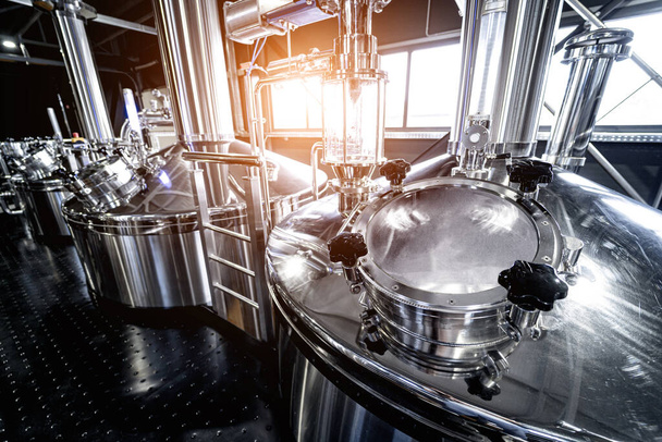 Craft beer brewing equipment in privat brewery - Fotografie, Obrázek