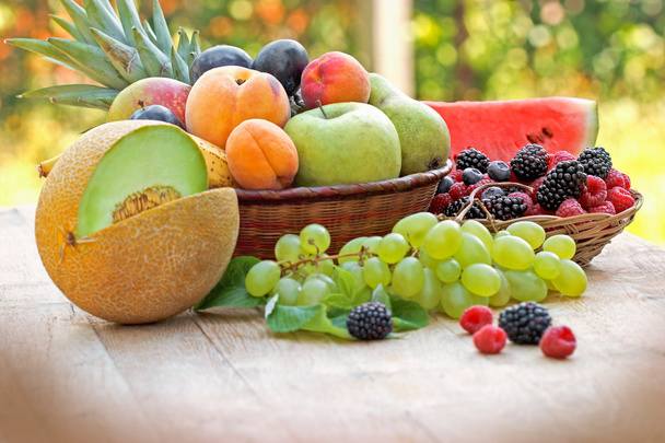 Fruits de saison - fruits d'été
 - Photo, image