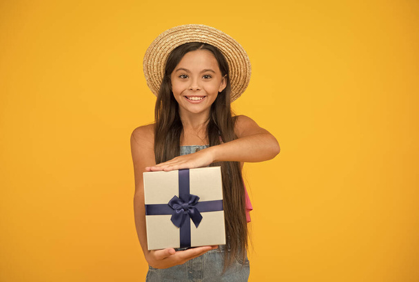 Luxury present at great price. Happy child hold present box. Little girl celebrate holiday. Birthday anniversary. Present shop. Gift store. Complimentary present wrap on all purchases - Φωτογραφία, εικόνα