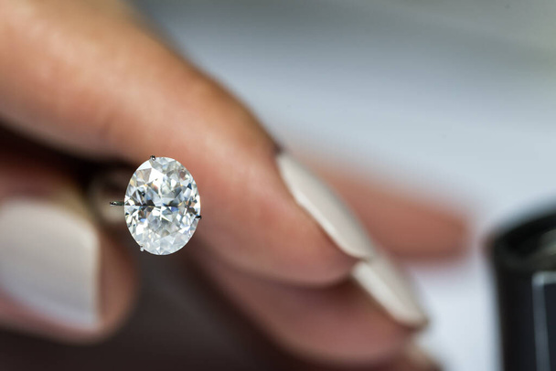 close up of a diamond ring - Фото, изображение
