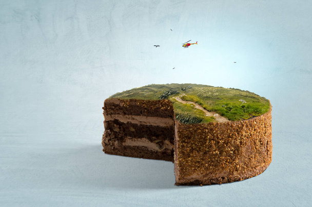 Green landscape on top of cake - Foto, immagini