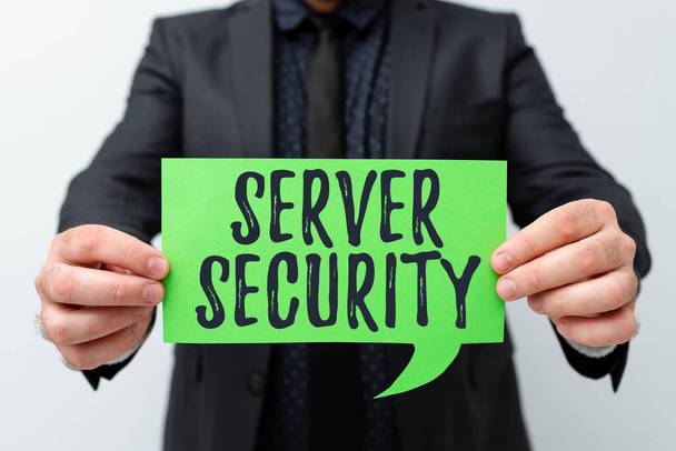 Εννοιολογική οθόνη Server Security. Business concept web server που εγγυάται ασφαλείς online συναλλαγές Παρουσιάζοντας Νέα Σχέδια και Ιδέες - Φωτογραφία, εικόνα