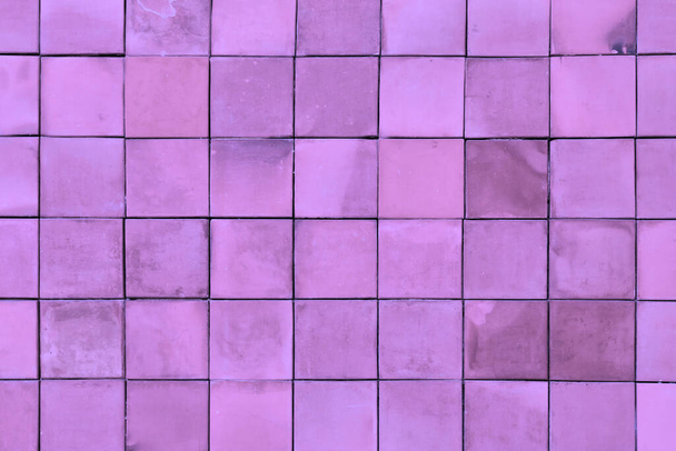 Background with small pastel violet rectangular tiles - Фото, изображение