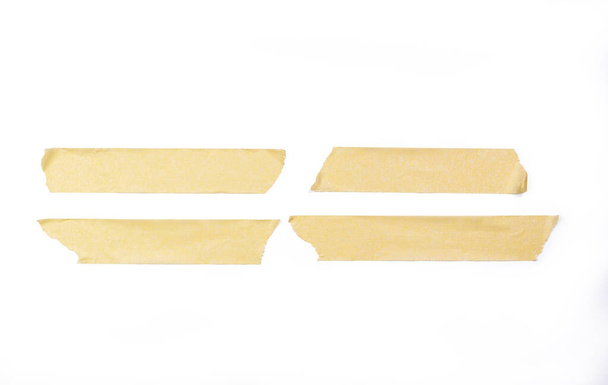 Pièces de ruban adhésif en ligne sur fond blanc, avec chemin de clipsage - Photo, image