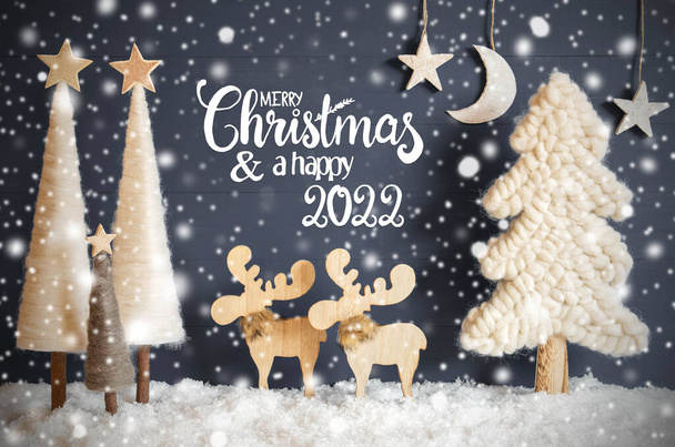 Tree, Moose, Moon, Stars, Snow, Text Merry Christmas And Happy 2022, Snowflakes - Foto, immagini
