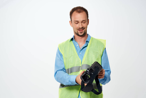 trabalhador engenheiro masculino virtual realidade óculos construção profissional - Foto, Imagem