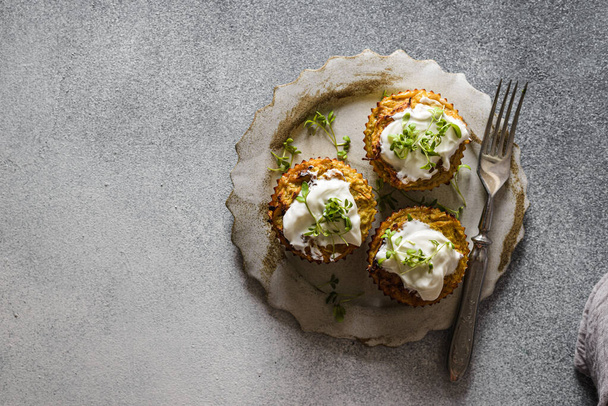 zucchini muffins with sour cream - Фото, зображення