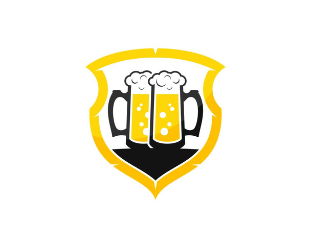 Абстрактный щит с двойным бокалом пива внутри - Вектор,изображение