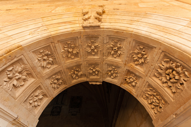 Renaissance arch in the San Esteban convent of Salamanc - Photo, Image