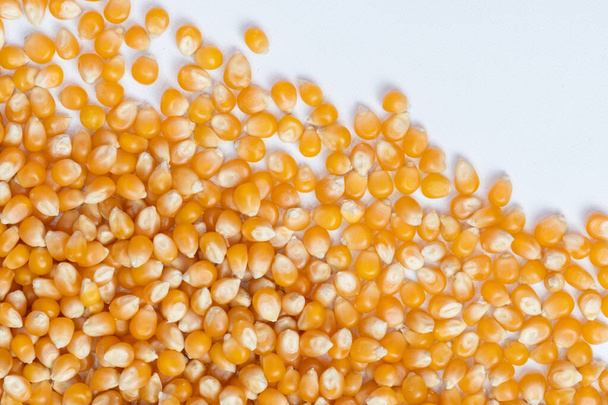 bellos granos de maíz en primer plano para una cocina saludable - Foto, imagen