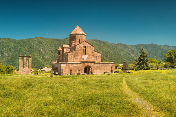 Kirche und Kloster Odzun (6. Jahrhundert) in der Region Lori in Armenien. Reise- und Ausflugsziele - Foto, Bild