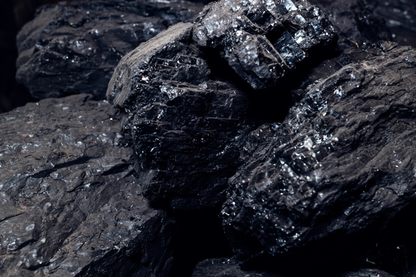 Siyah kömür taşları yakın plan. Sağlam reklam geçmişi. - Fotoğraf, Görsel
