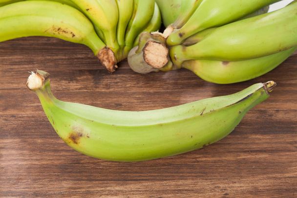 Organic Green Male Banana - Musa Balbisiana Fruit - 写真・画像