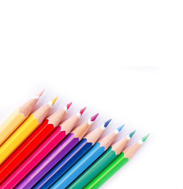 кольорові олівці на білому тлі
 - Фото, зображення