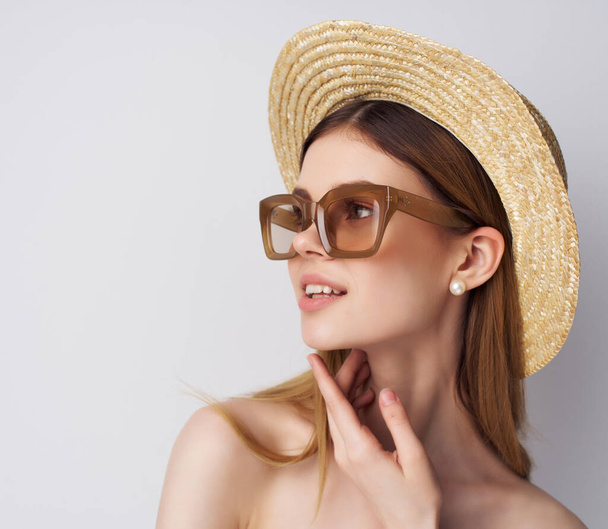 mulher bonita atraente olhar moda chapéu decorações - Foto, Imagem