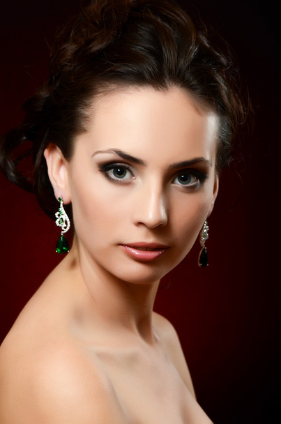 woman in jewelry earrings - Fotoğraf, Görsel