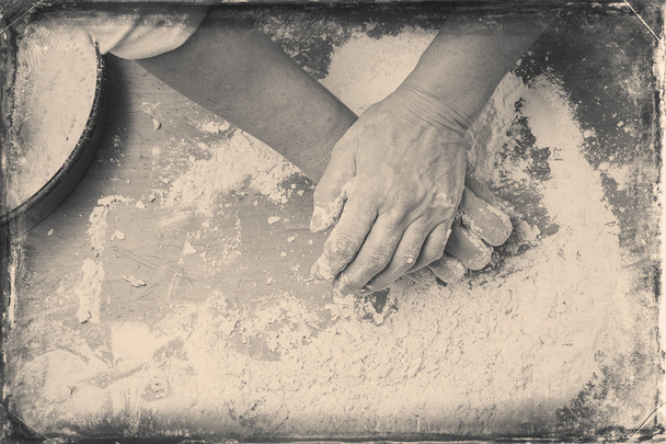 Making Dough - Foto, immagini
