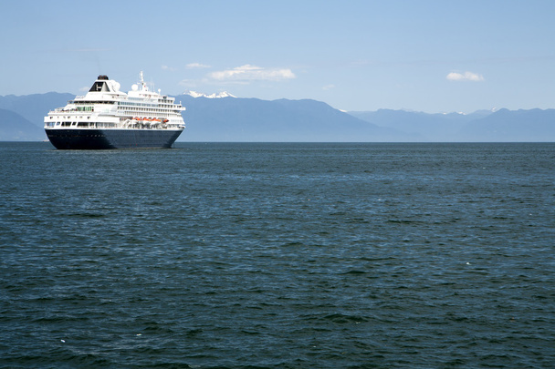 Velká loď na cestě - Fotografie, Obrázek