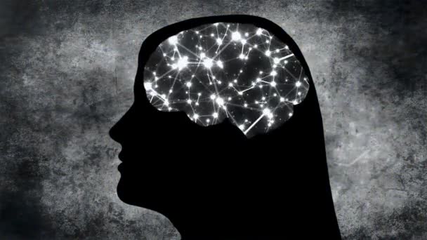Ritratto di donna silhouette con connessioni cerebrali di neuroni - Filmati, video