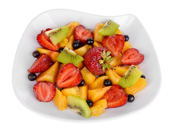 Ensalada de frutas frescas en plato
 - Foto, Imagen