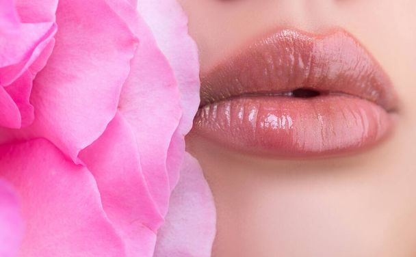 Closeup sensual lips. Woman mouth. Sexy plump lip lipstick. - Фото, изображение