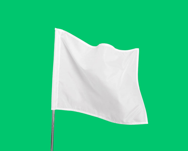 背景色の白い旗 - 写真・画像