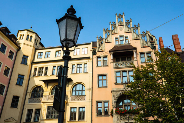 piękne stare budynki w Monachium, odnowione stare budynki, apartamenty, mieszkania - Zdjęcie, obraz